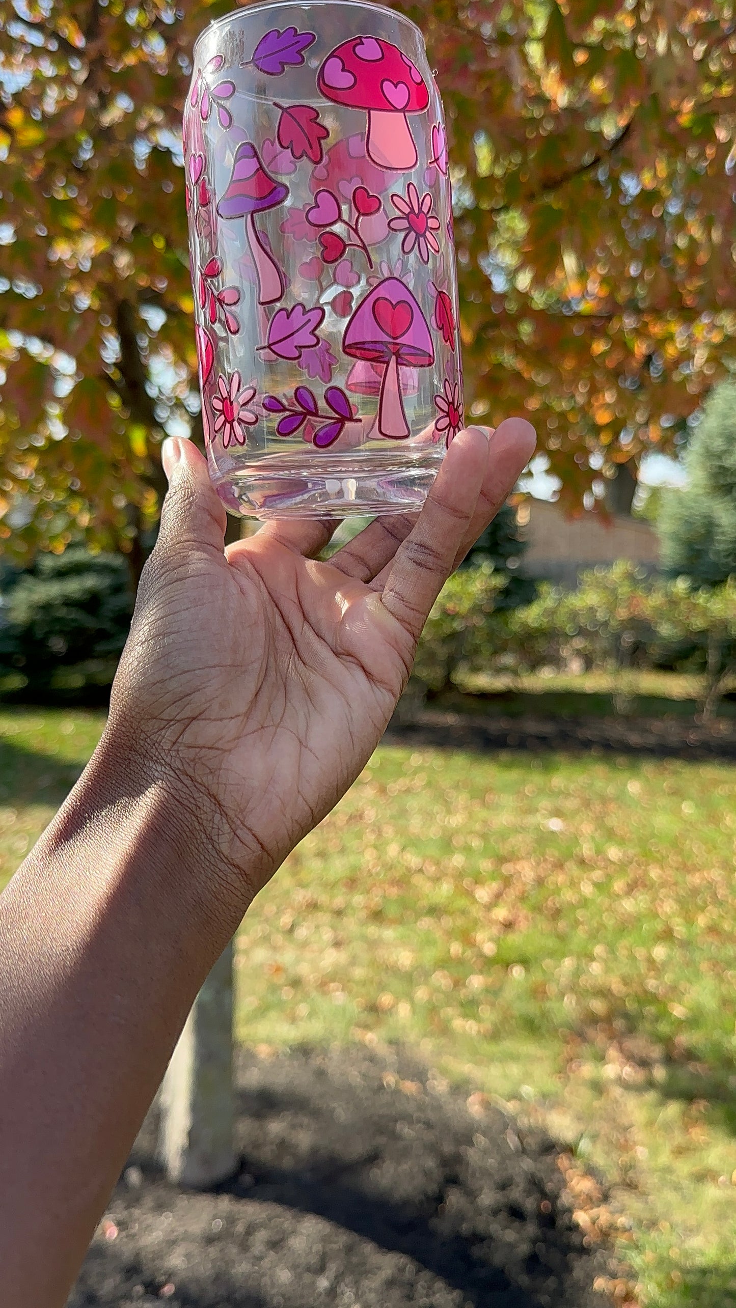 Pink Mushroom 16 oz Glass Cup