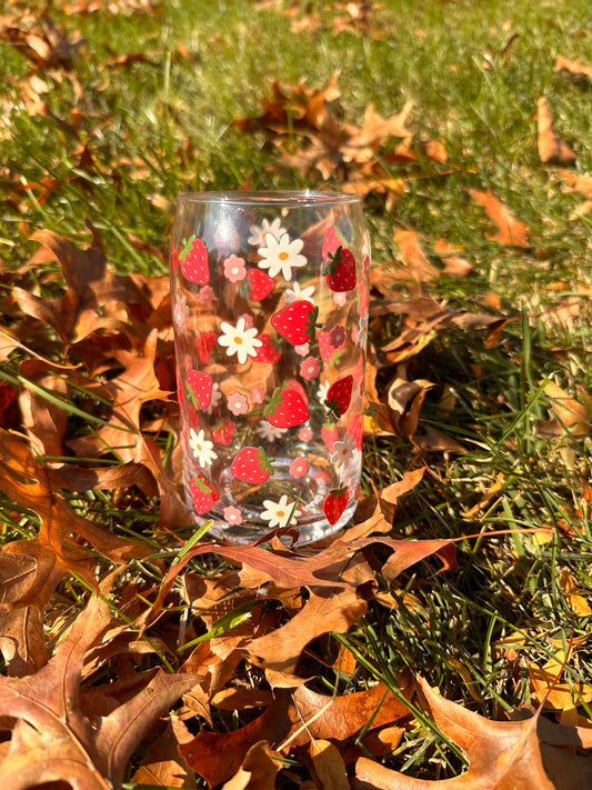 Floral Strawberry 16 oz Glass cup